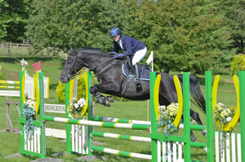 Dodson & Horrell 0.95cm National Amateur Second Round at Moores Farm Equestrian Centre Dodson & Horrell 0.95cm National Amateur Second Round at Moores Farm Equestrian Centre